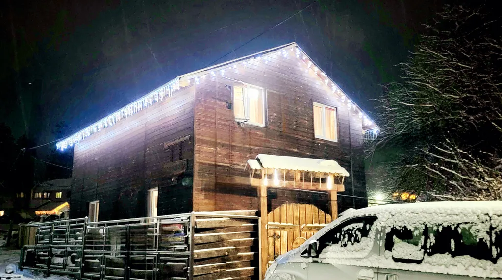 Коттедж Уютный двухэтажный дом — Архыз