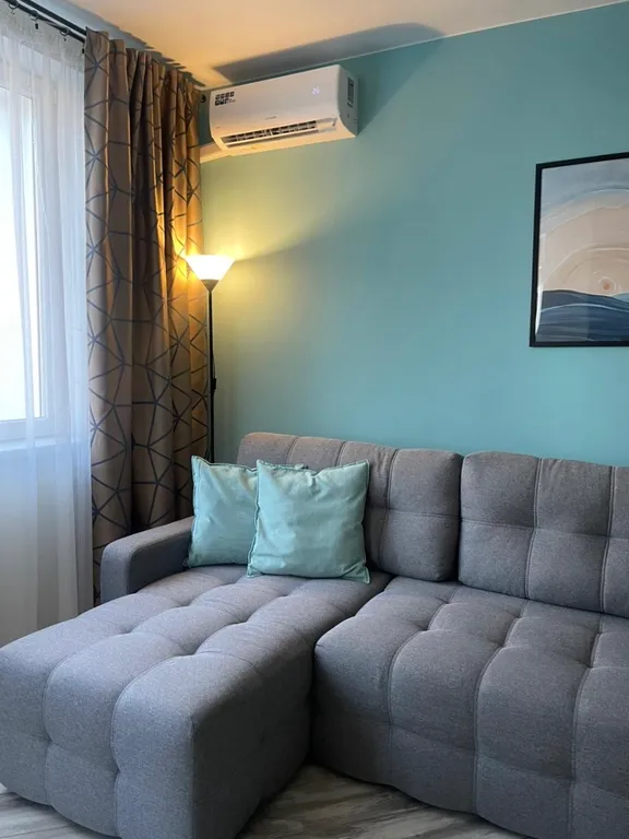 Комфортная двухкомнатная квартира рядом с МВДЦ Сибирь