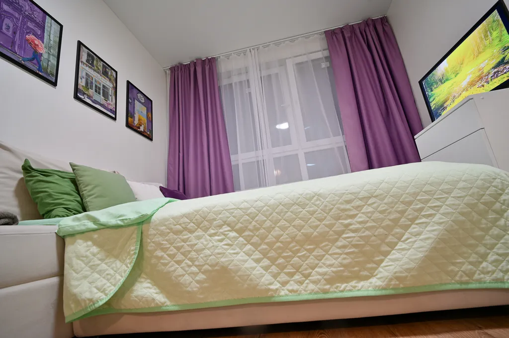 Стильная студия в Ватутинках центральных