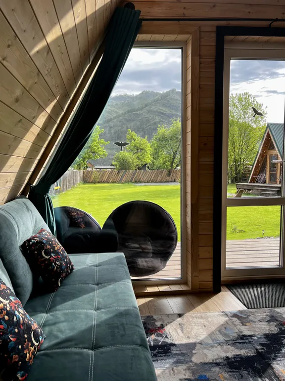 А-фрейм 6/6 с видом на горы и лес