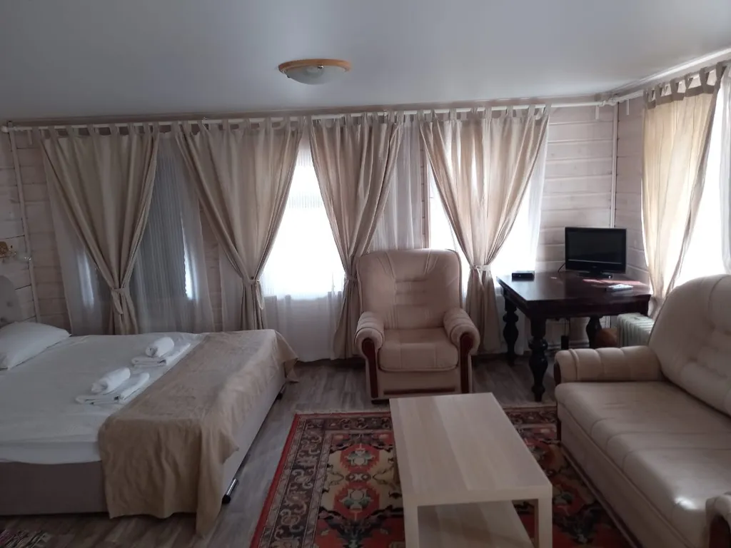 Уютный дом около Свияжских холмов