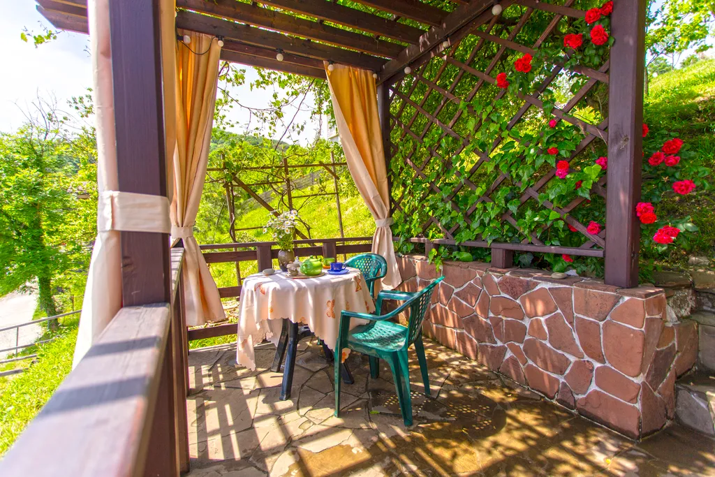 Коттедж Домик в горах — Адлер