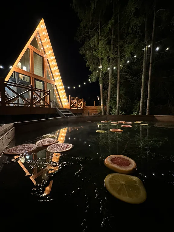 A-frame дом с чаном в лесу | 2 спальни | до 4 гостей.