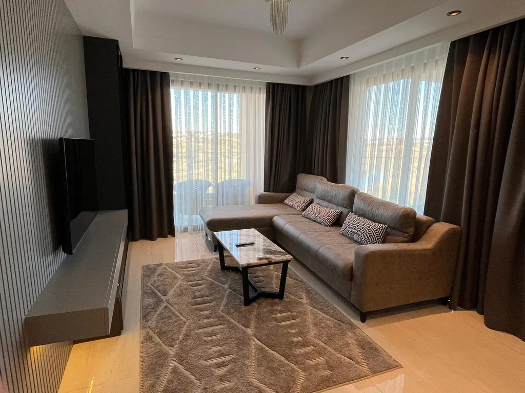 Квартира 2+1 в Azura World c видом на бассейн и аквапарком