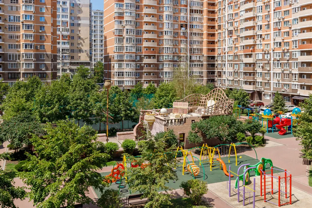 Трёхкомнатная квартира с сауной рядом с центром