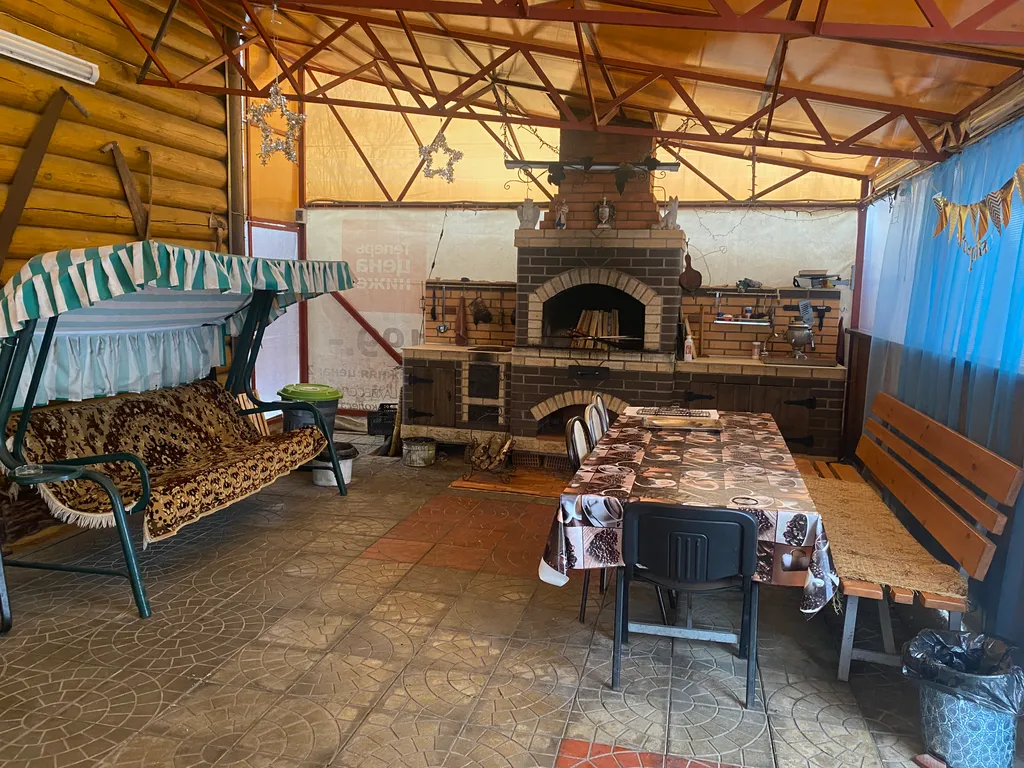 Коттедж Дом бревенчатый с баней — Москва