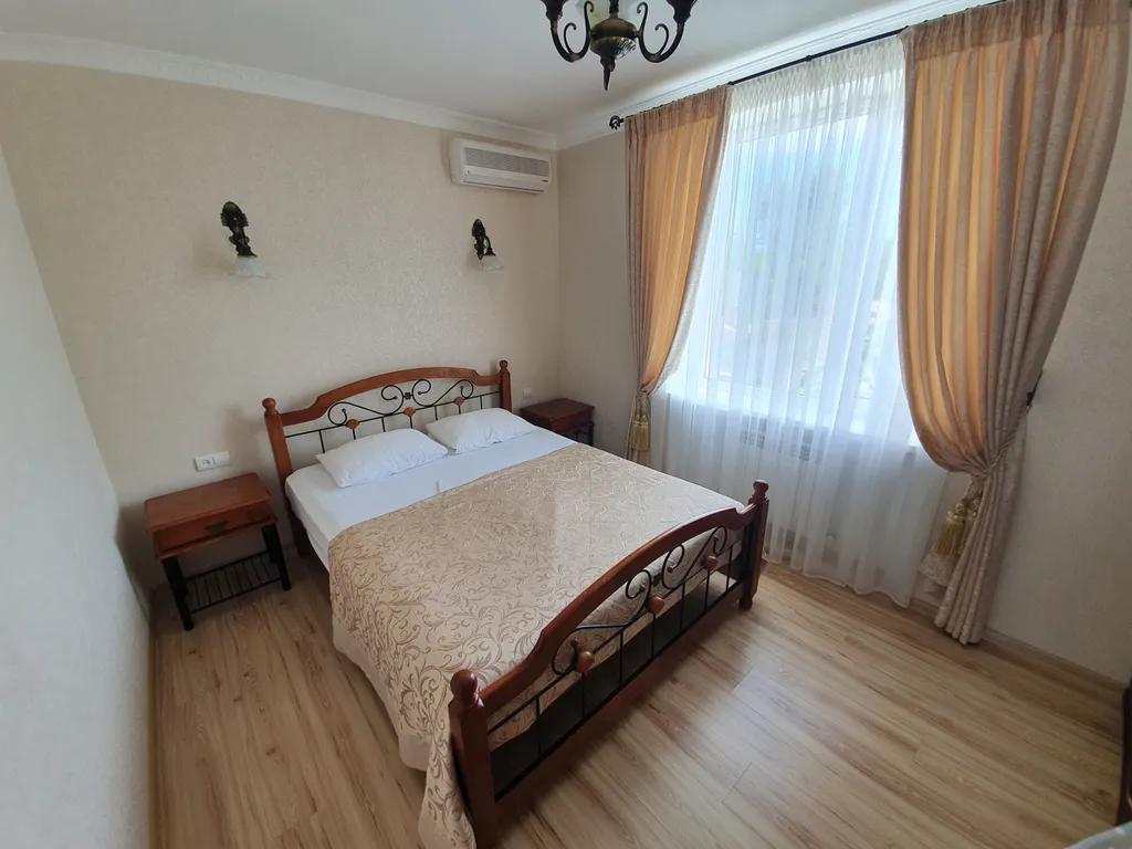 Квартира Жилье со своей кухней в частном секторе возле кинотеатра ракета — аренда посуточно в Евпатория