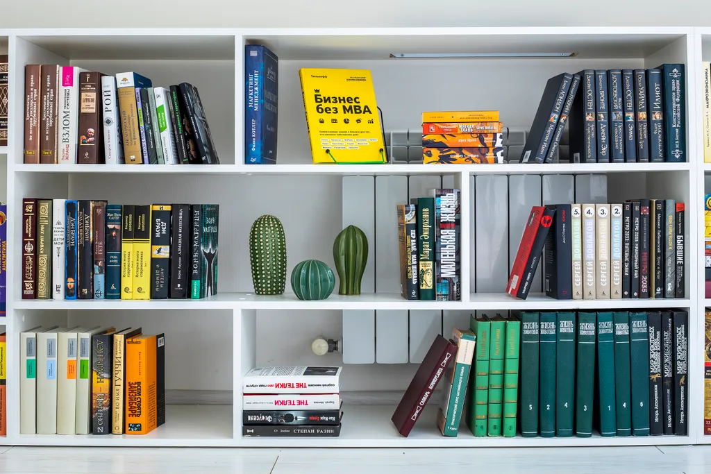 Квартира Квартира Booklovers Attic (Мансарда у Кремля с парковкой) — Казань