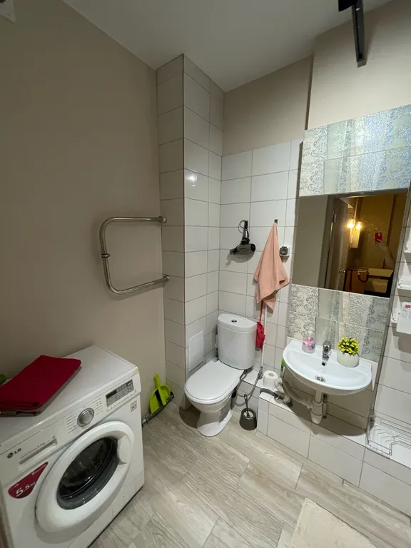 Евродвушка с балконом на 15 этаже вместимость на 6 человек