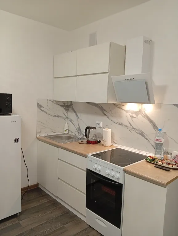 Квартира Уютная, просторная и чистая квартира для двоих! — Екатеринбург