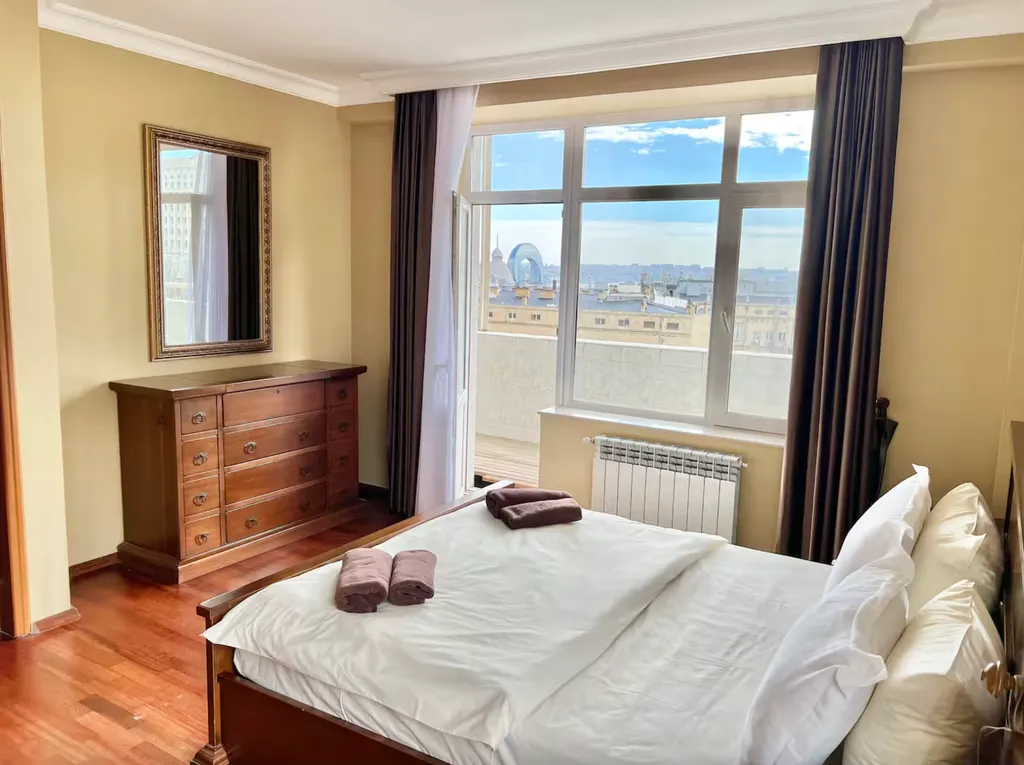 Апартаменты с видом на море около Старого города Ичяри шяхяр