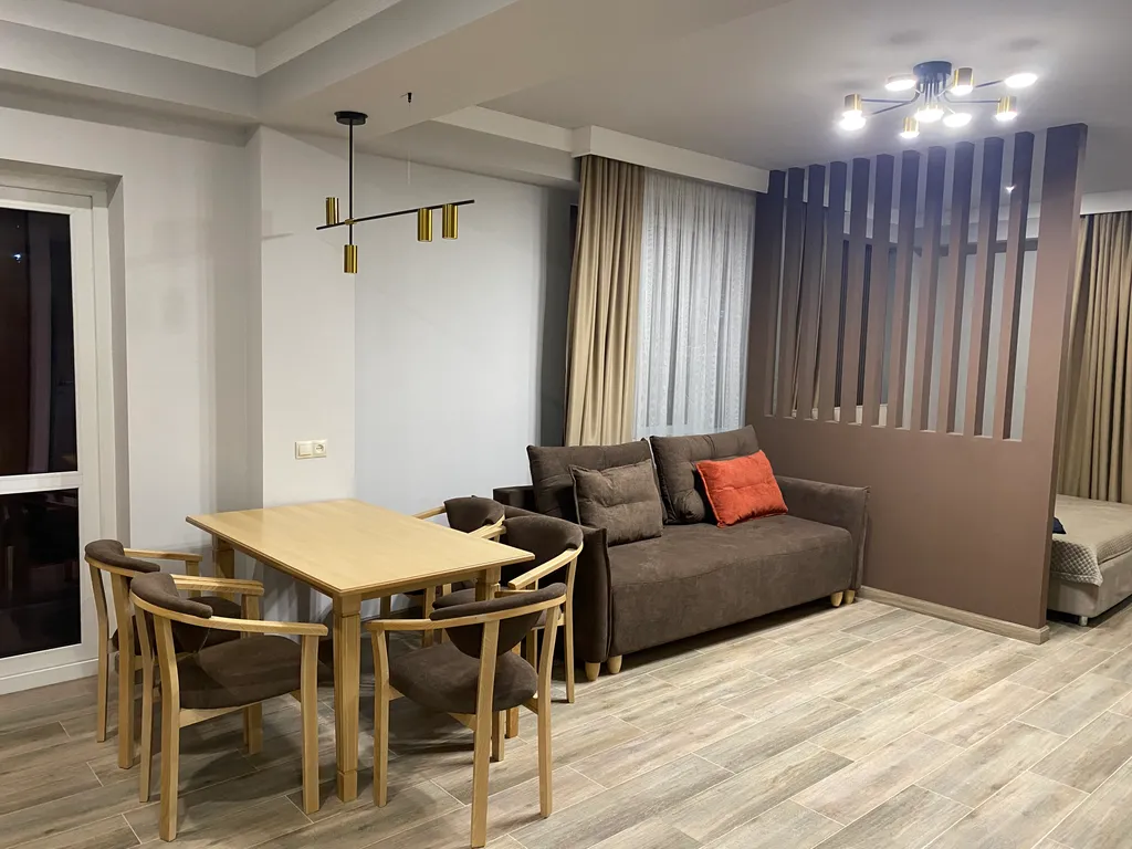 Апартаменты в центре Домбая в новостройке, 150 метров от канатной дороги