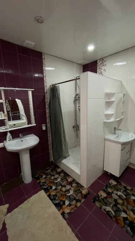 Коттедж Дом в лесу с баней и бассейном — Веселое