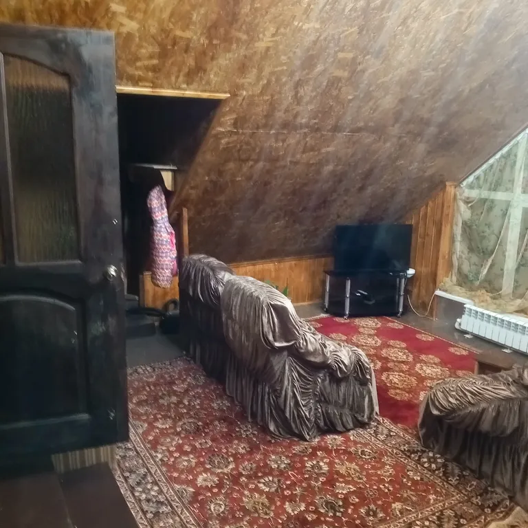 Коттедж Весь 2 этаж двухэтажного дома — Кисловодск