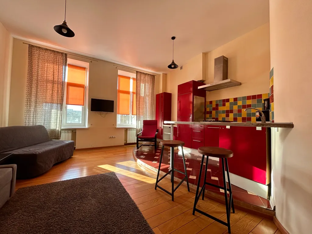 Двухкомнатная квартира в центре до 6-и персон