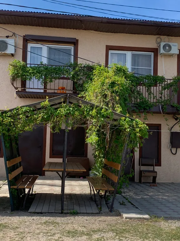 Коттедж 4-комнатный Дом — аренда посуточно в Тамань