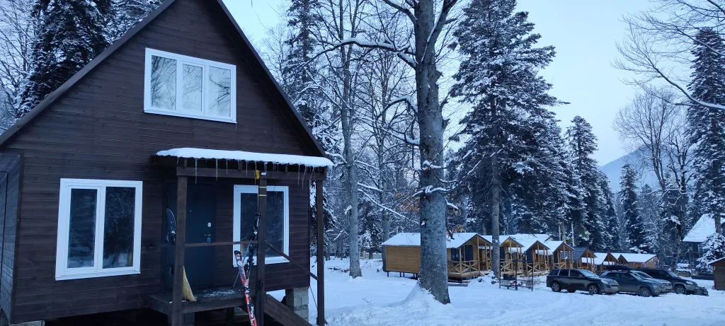 Коттедж двухэтажный