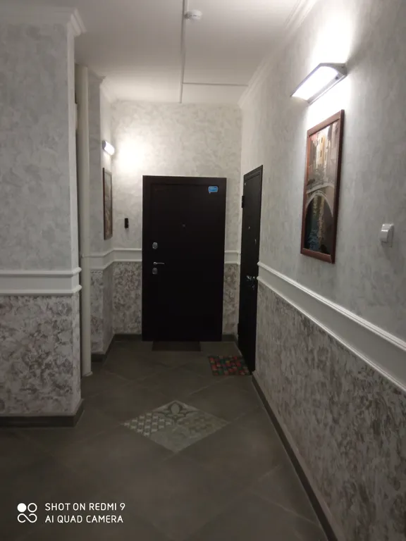 Современная новая квартира рядом с набережной реки Волга