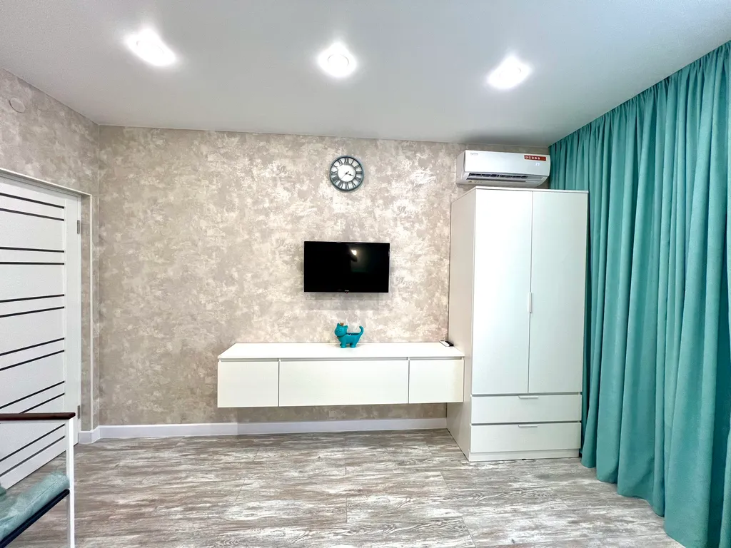 Бирюзовая квартира