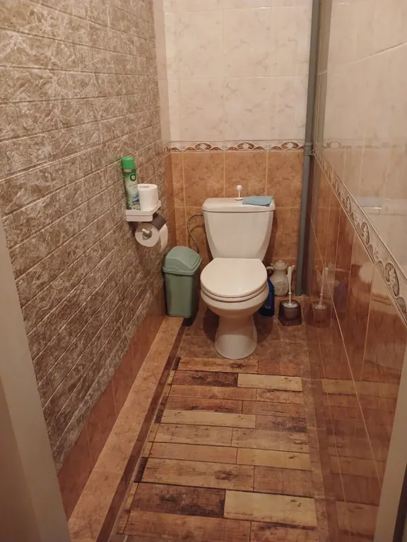 Коттедж Пол дома рядом с морем — Махачкала