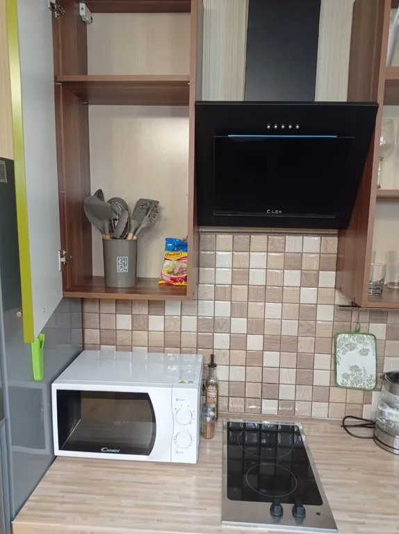 Студия у метро