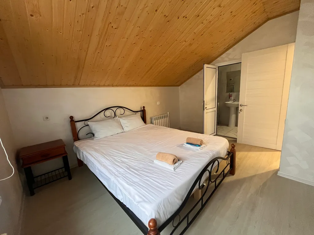 Уютный 2 этажный дом из 4 комнат