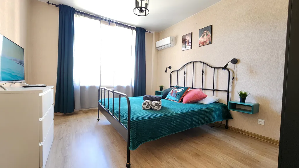 Уютная двушка в ЖК с бассейном