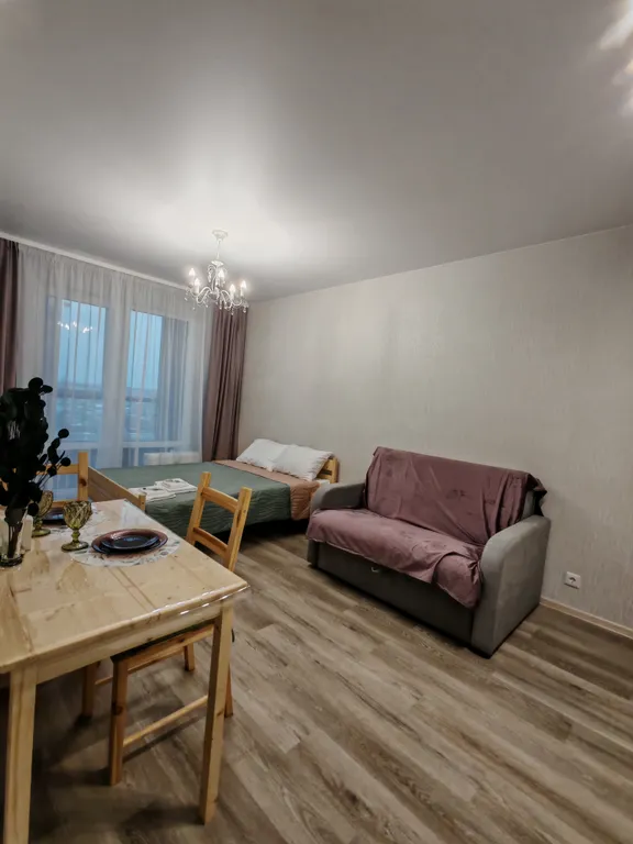 Квартира Комфортная студия рядом с аэропортом Толмачево и Экспоцентром — аренда посуточно в Обь