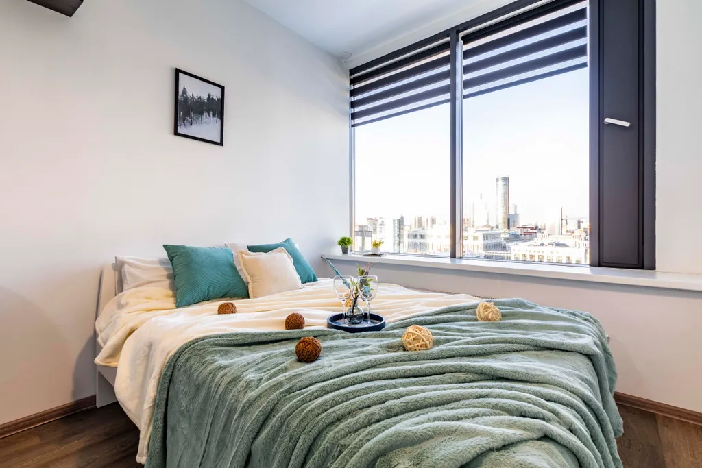 Квартира Стильная студия в центре города с хорошим видом — аренда посуточно в Екатеринбург