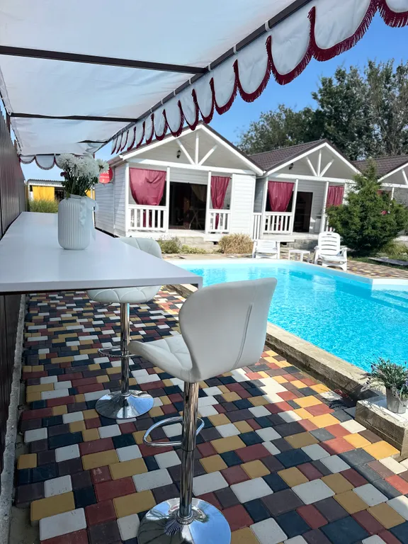 Коттедж Красивые домики у моря Золотая Рыбка — Кучугуры