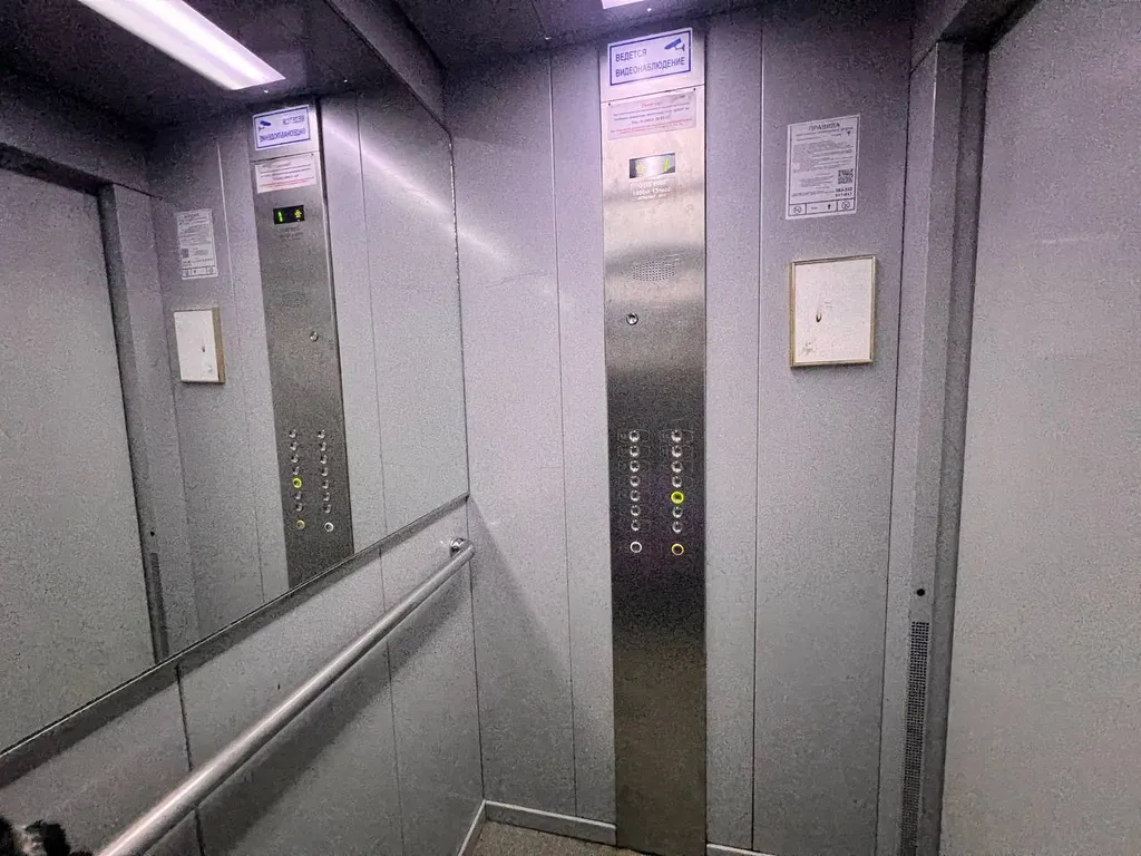 Квартира Студия центр уютная светлая, ТЦ Вояж, парковка, кафе, аквапарк, источник — Тюмень