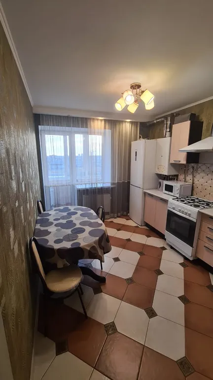 Уютная квартира в элитном районе города с развитой инфраструктурой — аренда посуточно в Аксай