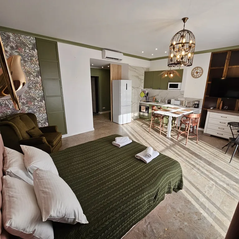 Уютная квартира в центре города — аренда посуточно в Ялта