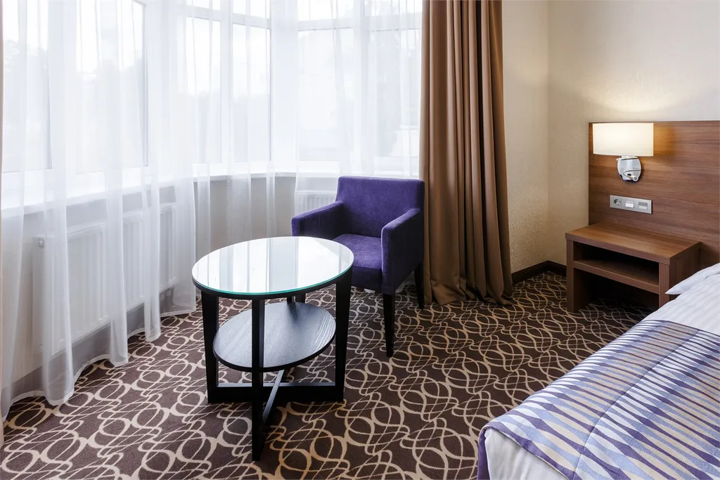 Бизнес с двуспальной кроватью KING SIZE