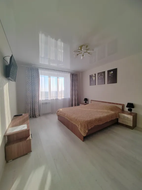 Светлая 1-к квартира в новом районе города — аренда посуточно в Вологда