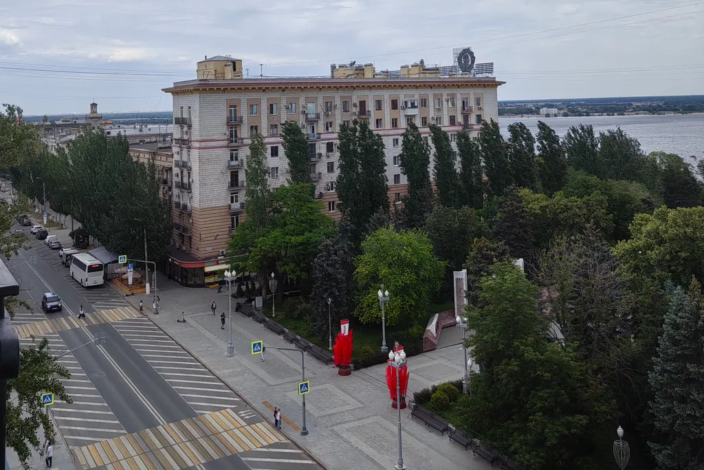 Видовая квартира в самом центре — аренда посуточно в Волгоград