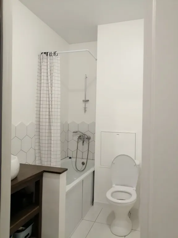 Квартира Квартира Белоснежная студия на автовокзале — Красноярск