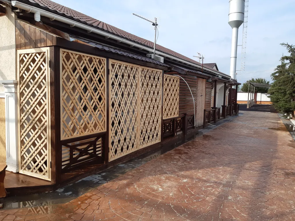 Апартаменты - Итальянский дворик в Звездном береге