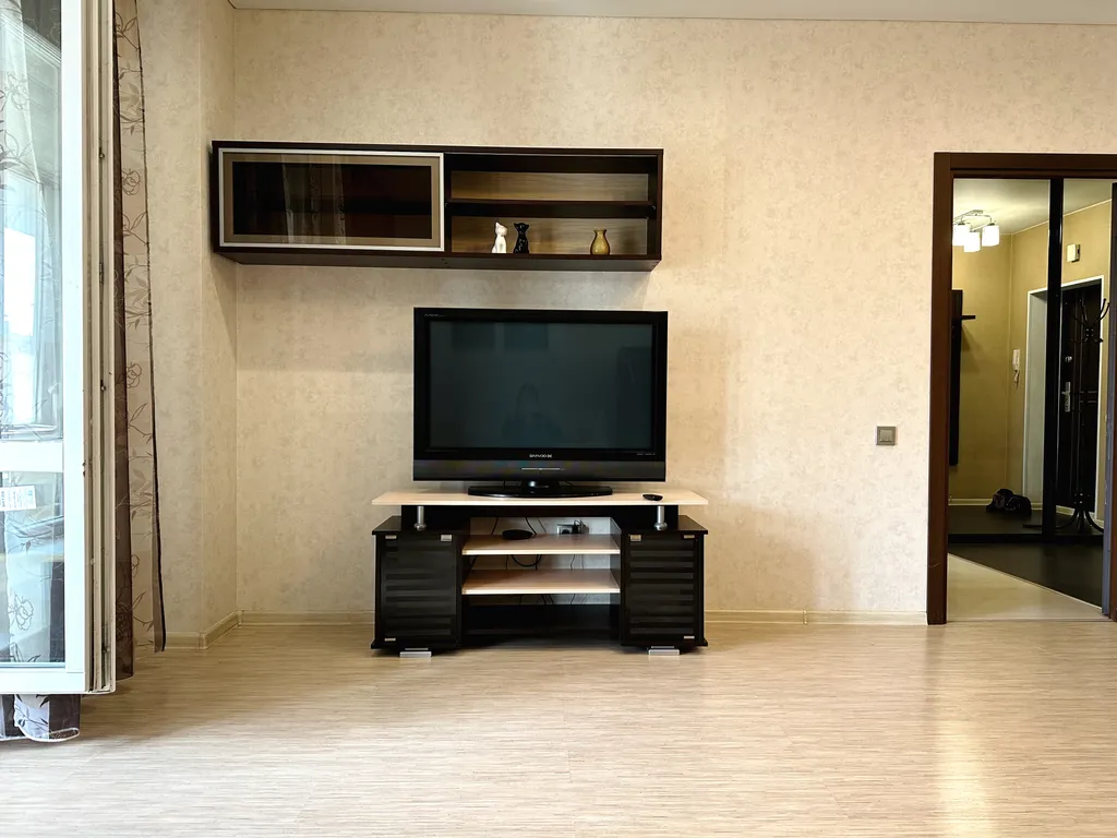 Квартира Крупногабаритная 2-комнатная квартира возле Планеты — Красноярск