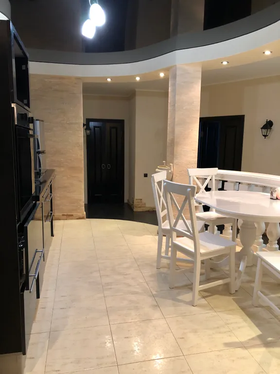 В Индустриальном районе тц Планета