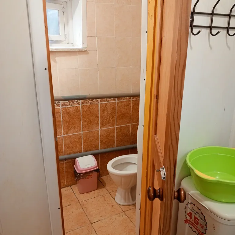 Гостевой домик Смайлик, по пути на море, р-н парка Лога