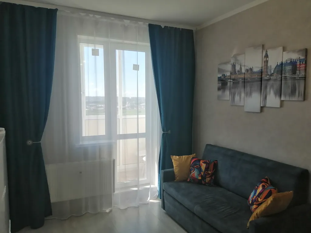 Квартира Новая студия со свежим ремонтом — аренда посуточно в Мурино