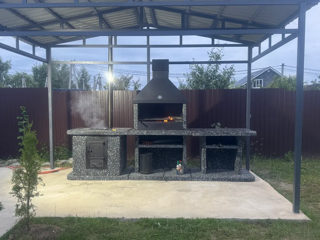 Уютный дом с бассейном и баней для отдыха, семейных праздников