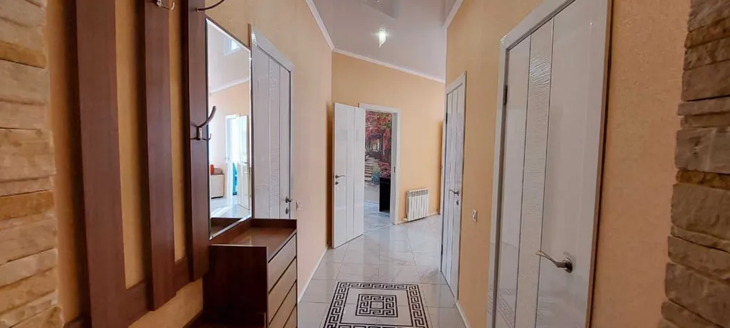 Квартира Квартира Евротрешка 80 кв.м  в 50 м. от моря, с великолепным видом на море — Геленджик