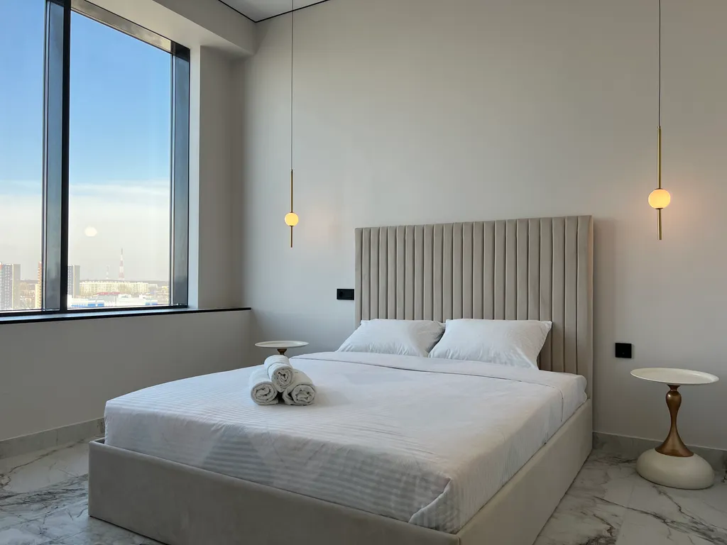 Квартира Шикарная студия с панорамой и красивой ванной — аренда посуточно в Уфа