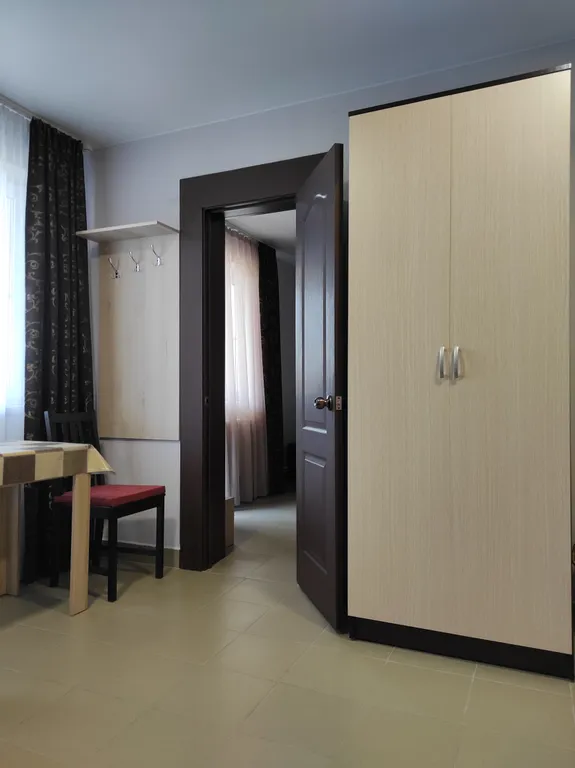 Квартира Luxe-евродвушка - в частном подворье, до 6-ти мест