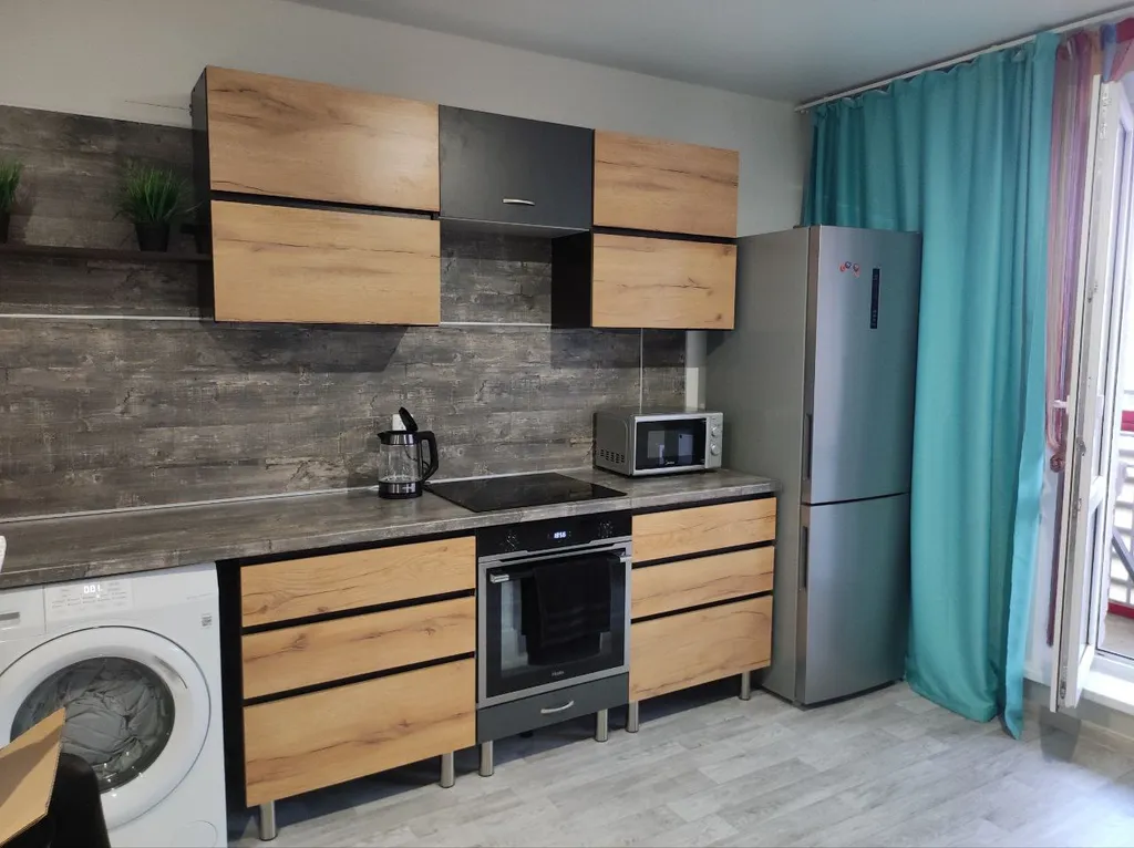 Уютная квартира студия+ спальня рядом с Термы Вода