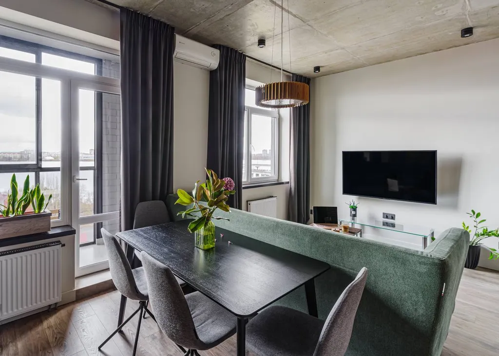 Стильная квартира-студия с видом на водохранилище