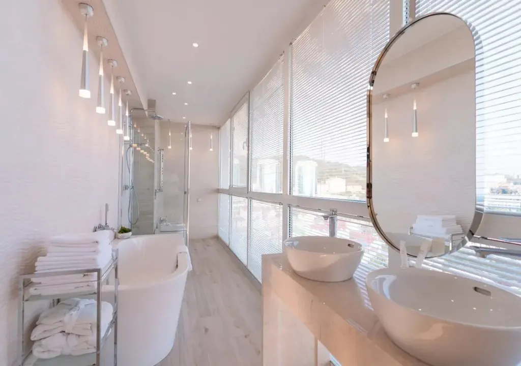 4-комнатная Квартира