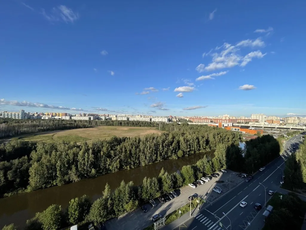 Уютная квартира около метро Комендантский проспект